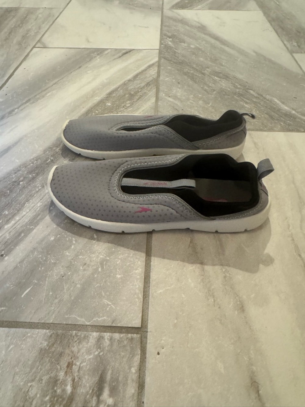Gray Slip-On Athletic Sneakers with Pink Accent - water shoes